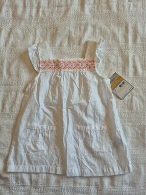 Carter's girls 3T white tank top with embroidered design NEW